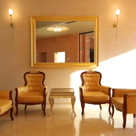 호텔 The Vineyards Boutique & 4*