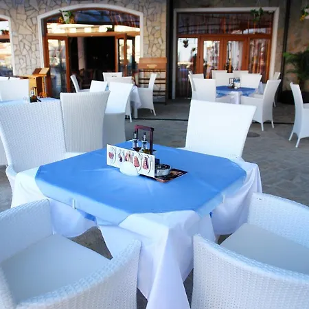 The Vineyards Boutique &