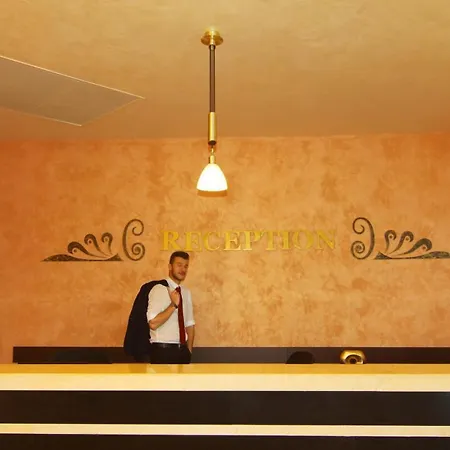 호텔 The Vineyards Boutique & 4*