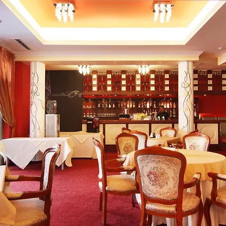 호텔 The Vineyards Boutique & 4*